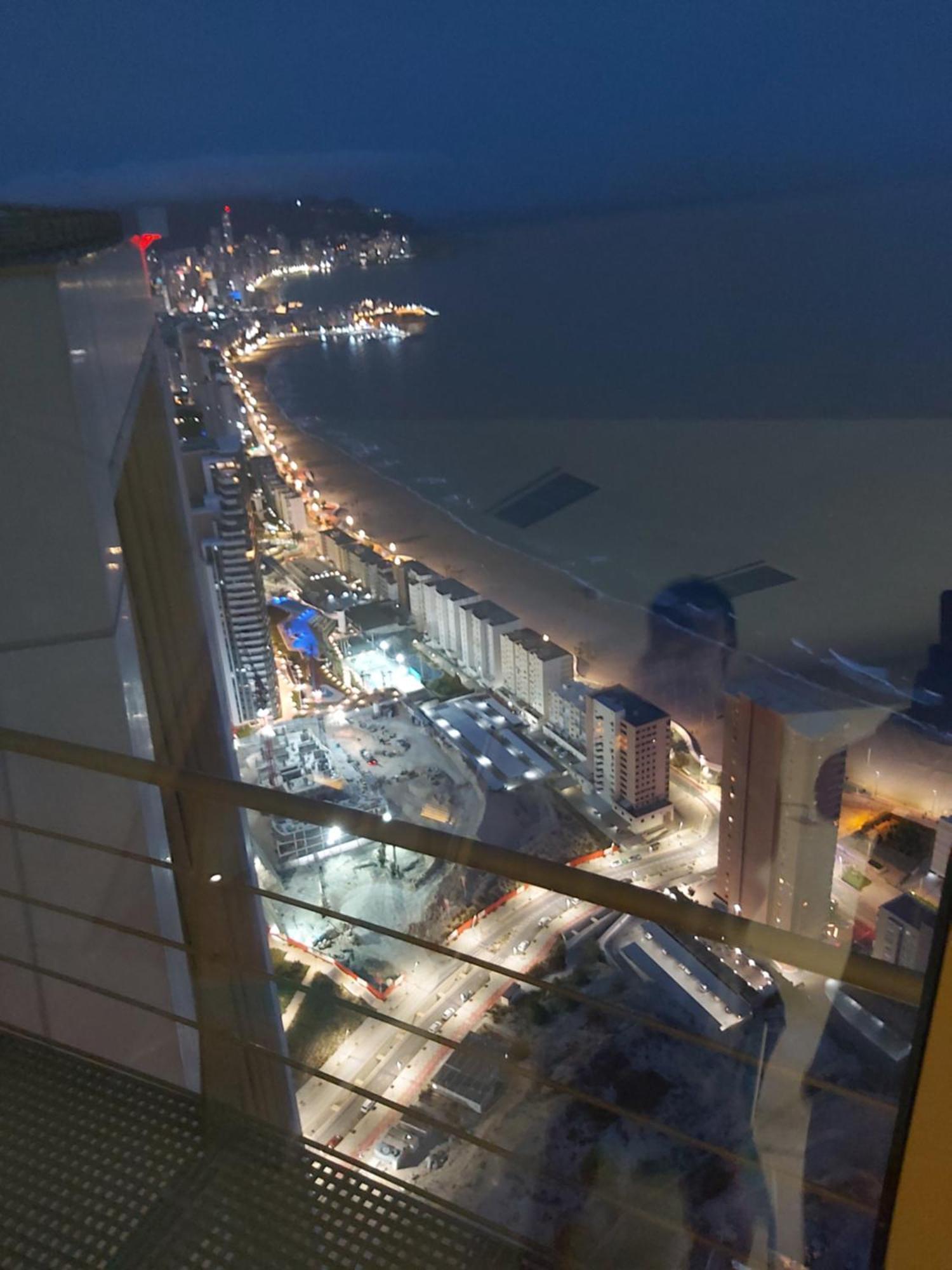 Intempo Luxury Ocean Views Resort Benidorm Exterior foto